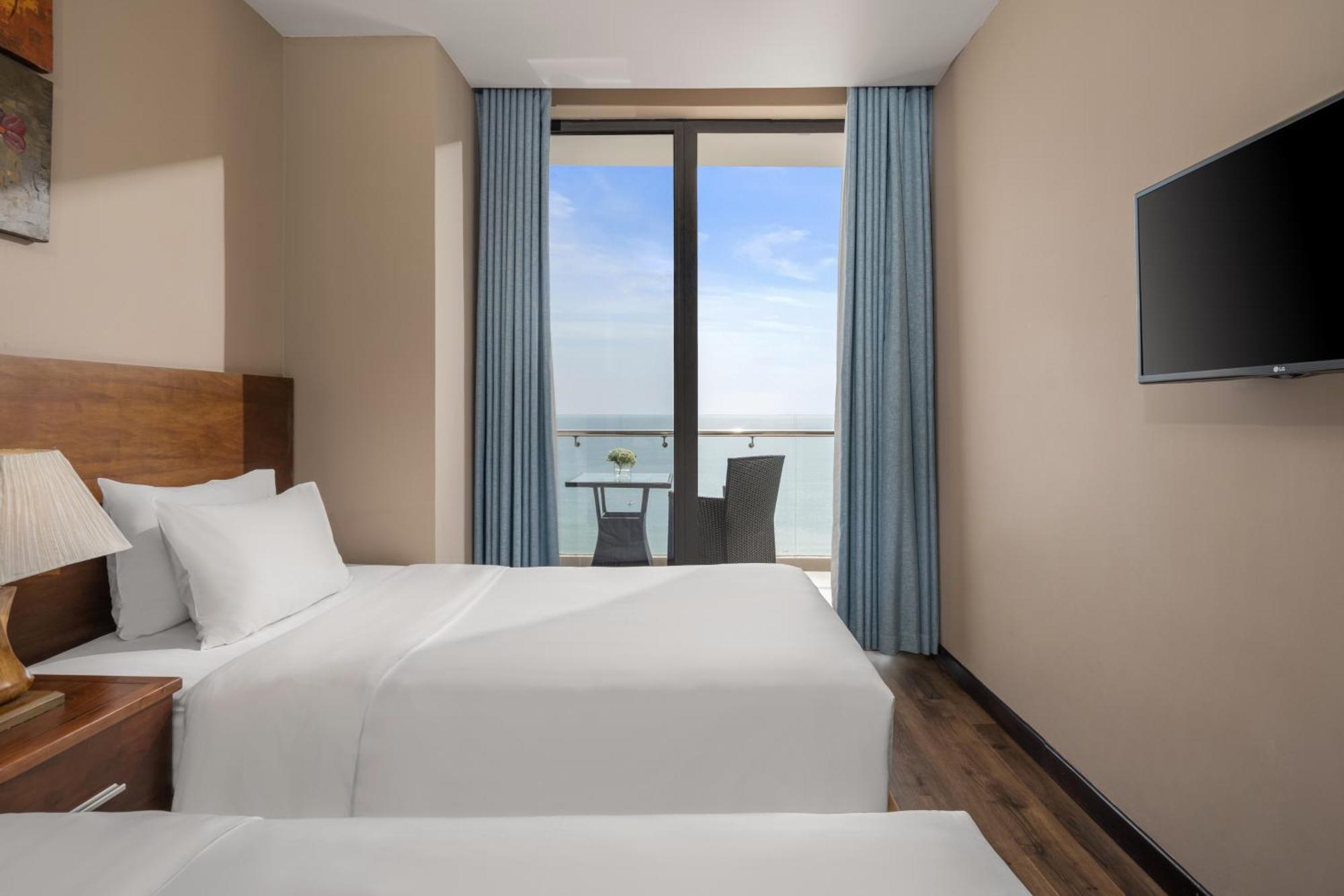 Adamo Hotel Da Nang Exterior foto